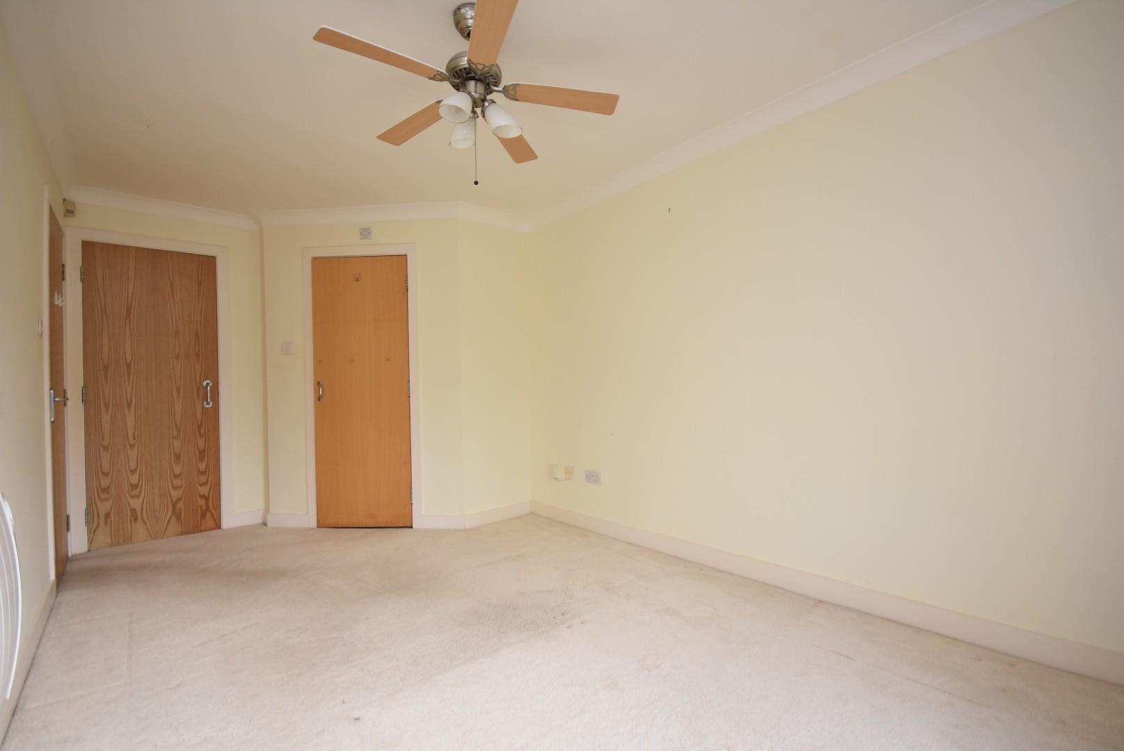 80 Grangemoor Court, Cardiff, CF11 0AE